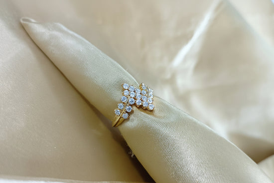 Estate moissanite ring for her • Cluster Ring • Anniversary gift for women • Silver jewelry • Gift for women • Moissanite Statement ring