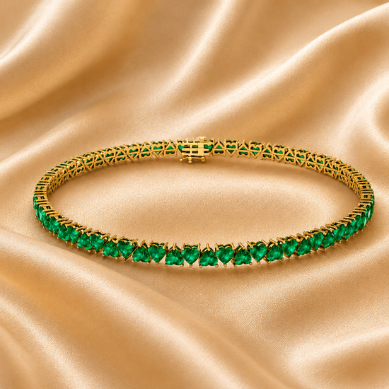 Emerald Heart Tennis Bracelet for Women • Green Gemstone Gold Bracelet • Elegant Gift Jewelry • Birthstone Statement Bracelet