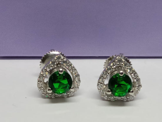 Emerald Heart Stud Earrings, Round Cut Emerald Diamond Stud Earrings, Screwback Emerald Stud,Sterling Silver Emerald Stud, Mother&