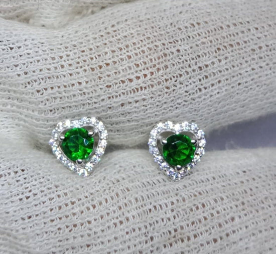 Emerald Heart Stud Earrings, Round Cut Emerald Diamond Stud Earrings, Screwback Emerald Stud,Sterling Silver Emerald Stud, Mother&