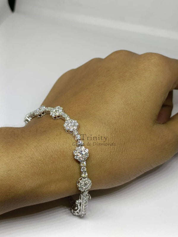 Flower Shape Tennis Bracelet, Diamond Bracelet, Moissanite Tennis Bracelet, Perfect Gift for women, Christmas Gift, 925 Sterling Silver,