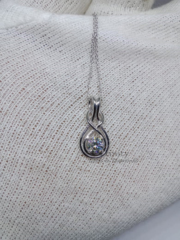 VVS1 Moissanite Silver Necklace for Women, 925 Sterling Silver Moissanite Diamond Necklace - 1 Carat Moissanite Diamond Pendant Necklace