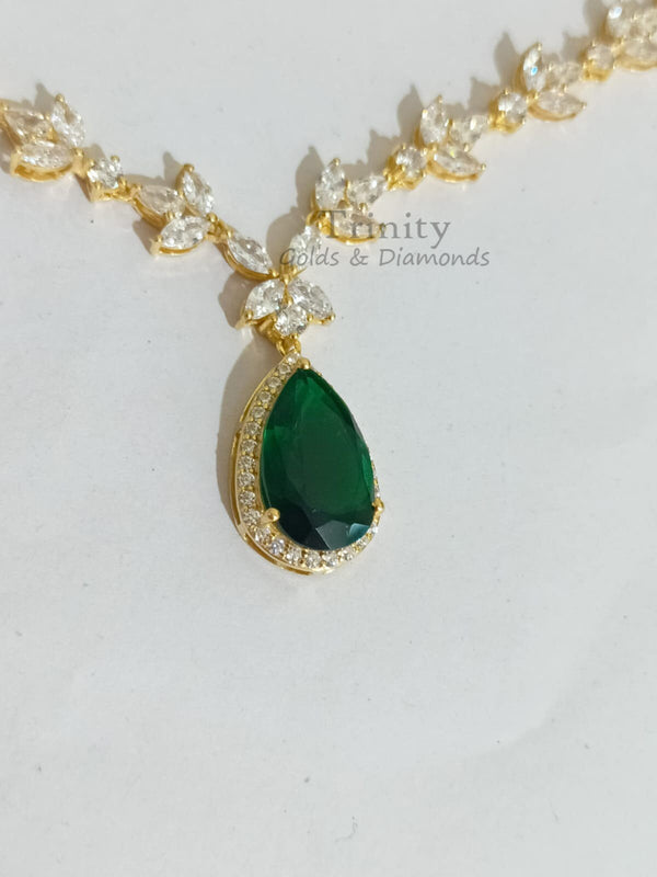 Emerald And Diamond Necklace • GreenPear Emerald Engagement Wedding Necklace • Bridal Jewelry Necklace • Vintage Necklace • Perfect Gift