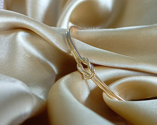 Knot Bangle for Women • Gold Knot Bangle • Love Knot Statement Bangle Bracelet for Women • Infinity Love Knot • Perfect Gift for Women