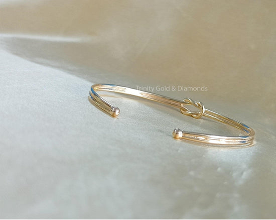 Knot Bangle for Women • Gold Knot Bangle • Love Knot Statement Bangle Bracelet for Women • Infinity Love Knot • Perfect Gift for Women