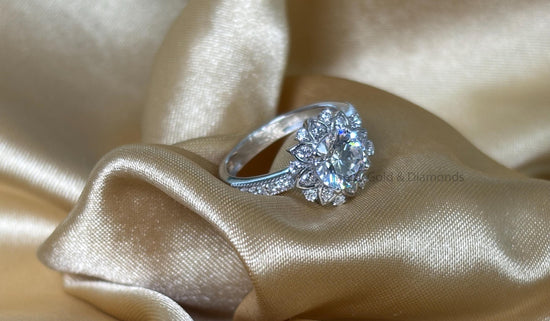 Solitaire Engagement Ring • Flower Lab Grown Diamond Ring • Statement Ring for Women • Perfect Gift
