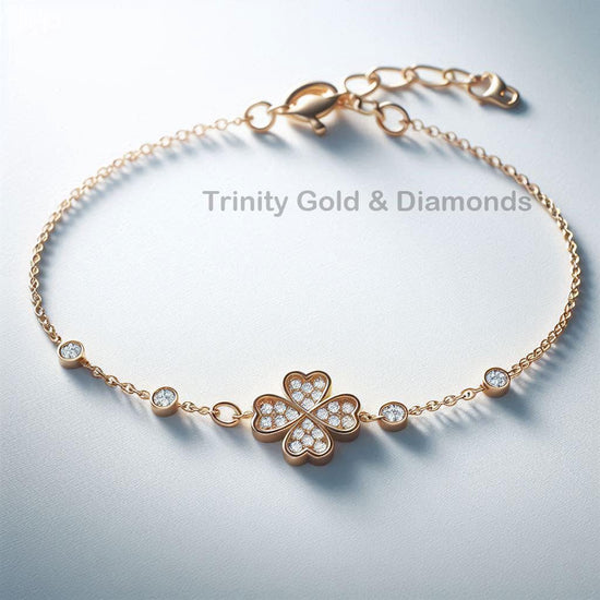 Four Leaf Clover Pavé Bracelet, Dainty Gold Charm Bracelet for Women, Heart Petal Lucky Bracelet with Bezel Diamonds, Gift Jewelry