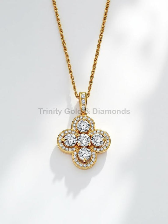 Clover Diamond Pendant in Yellow Gold, Four Petal Cluster Necklace, Round Cut Diamond Charm Pendant, Elegant Gift for Her