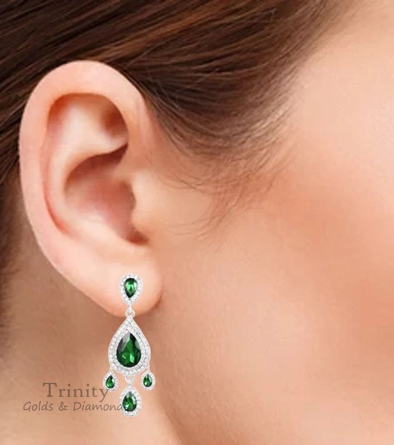 True Elegant ® Emerald Diamond Chandelier Earrings, Bridesmaid Luxury Drop Earrings, Designer Pear Stone Green Earring Gift For Siter,Gifts