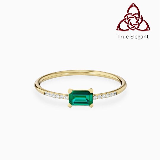 True elegant Emerald Delicate Ring/Promise Emerald Ring/Gift for Her/Simple Gemstone Ring/Sterling silver Emerald Ring/Dainty Emerald Ring